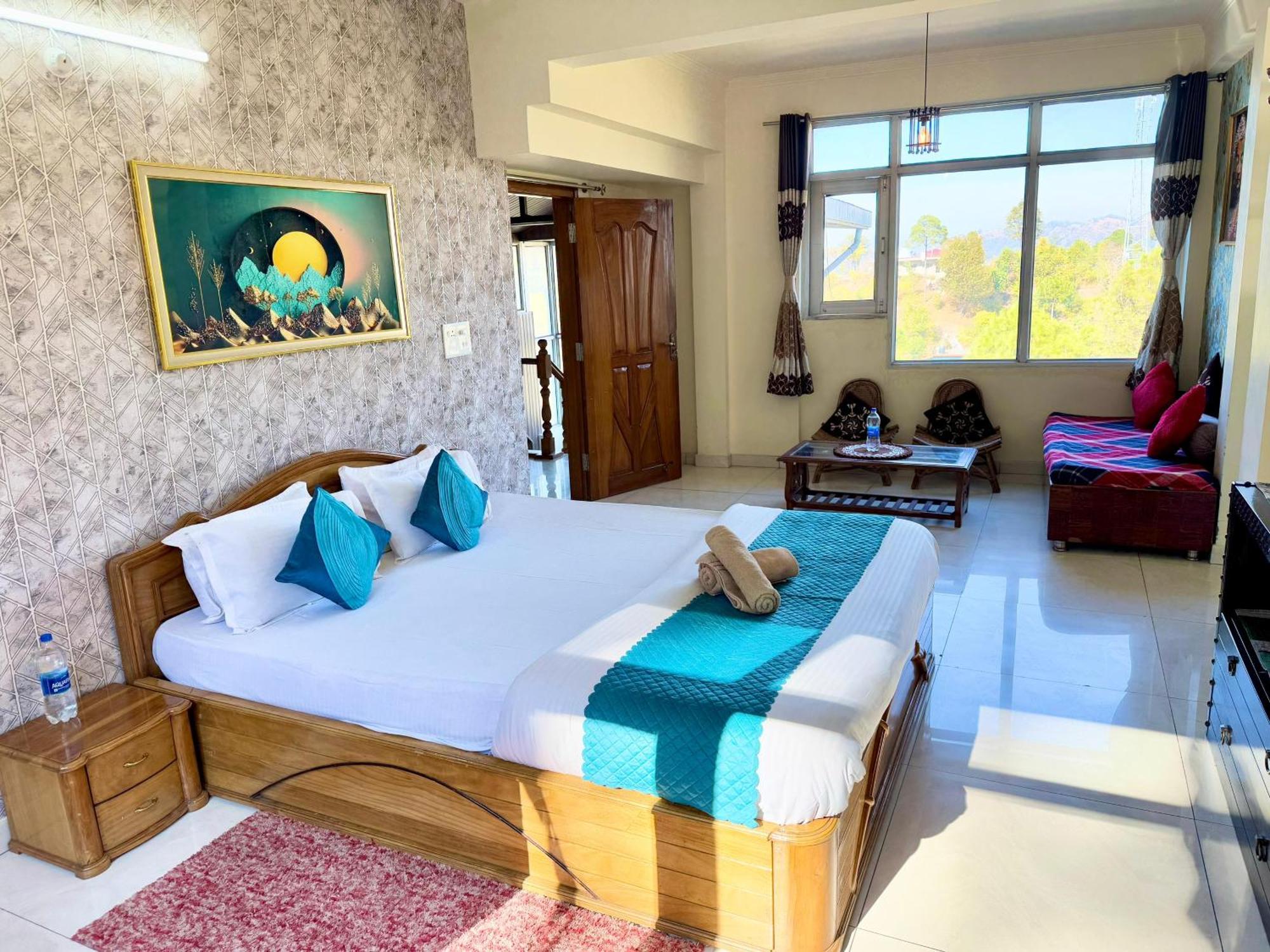 The Auriga 3Bhk Fully Entair Villa With Bonfire In Kasauli I Pvt Stay I Open Air Terrace I Kitchen Livingroom I Lawn Bonfire I Gaming Zone Екстериор снимка