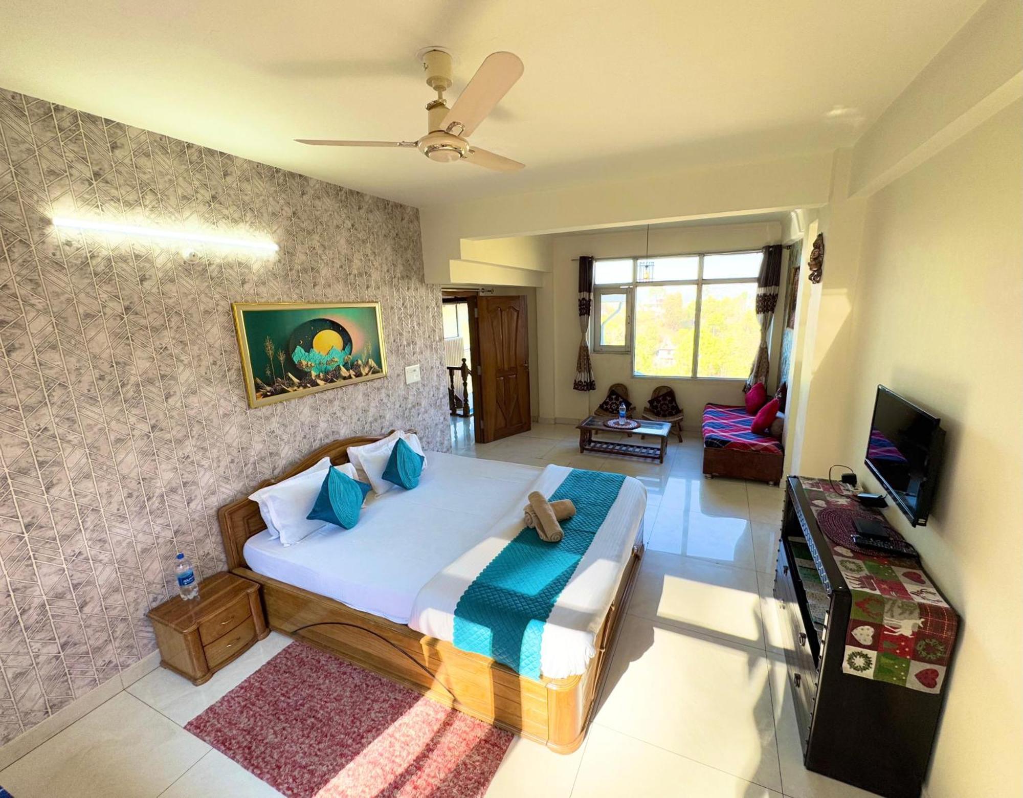 The Auriga 3Bhk Fully Entair Villa With Bonfire In Kasauli I Pvt Stay I Open Air Terrace I Kitchen Livingroom I Lawn Bonfire I Gaming Zone Екстериор снимка